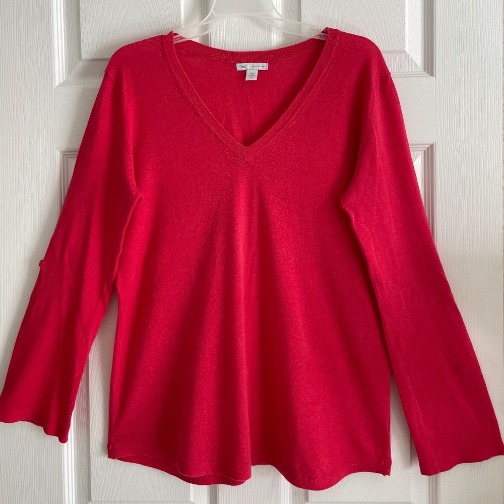 Gap V-neck Sweater